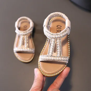  Сандалии для девочек; Детская летняя обувь в Римском стиле; Коллекция 2022 года; Элегантная обувь Принцессы на плоской подошве Со стразами и жемчугом; нескользящие повседневные пляжные сандалии для девочек